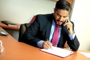 Lawyer on a free legal consultation phone call